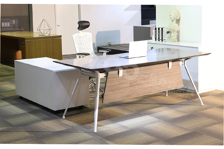 鋼架腳烤漆臺面.jpg 鋼架腳烤漆臺面.jpg