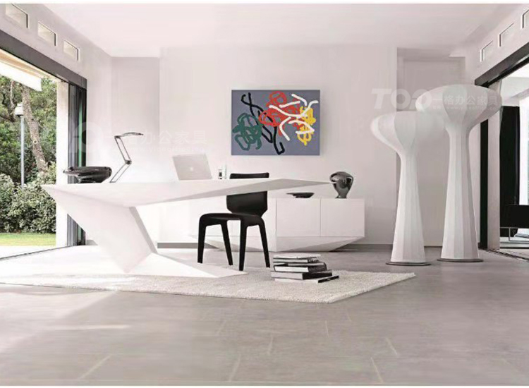 個性烤漆班臺.jpg 個性烤漆班臺.jpg