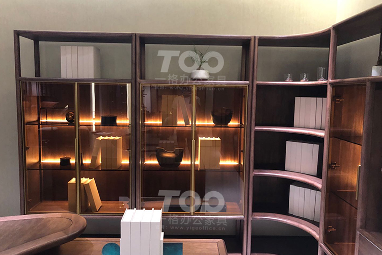 智能實(shí)木文件柜.jpg 智能實(shí)木文件柜.jpg