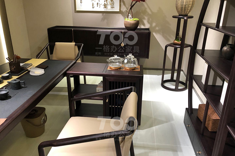 茶臺內側.jpg 茶臺內側.jpg